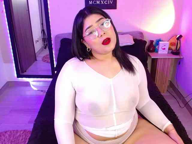 AlexaKim webcam