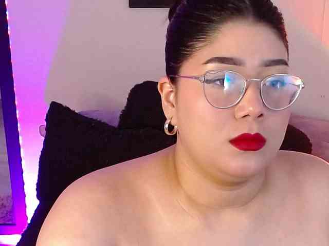 AlexaKim webcam