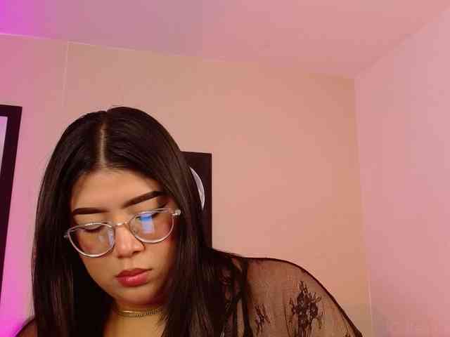 AlexaKim webcam