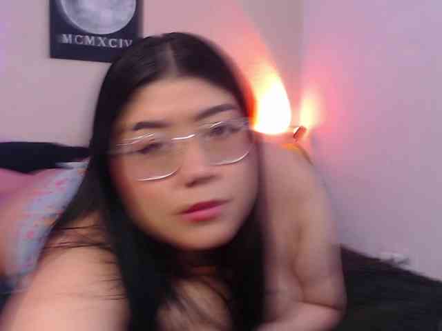 AlexaKim webcam