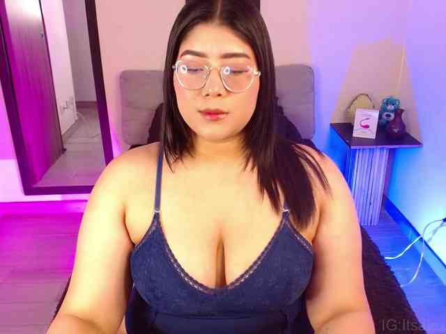 Modelo: AlexaKim