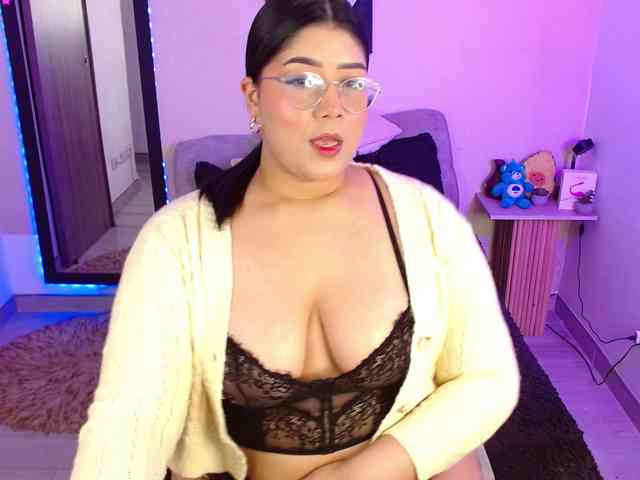 AlexaKim webcam