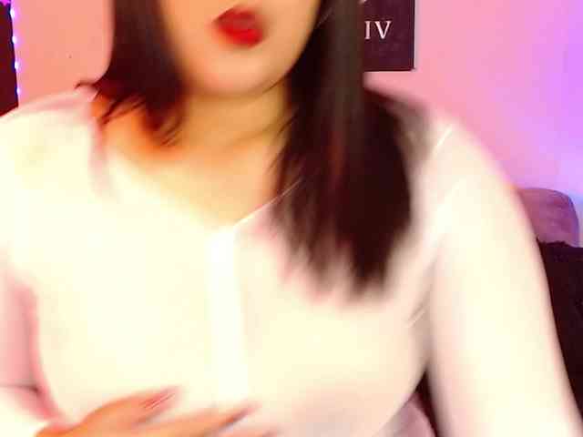 AlexaKim webcam