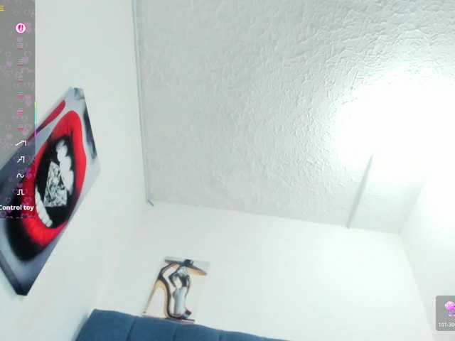 Agata-Wishx live cam on BongaCams