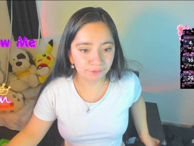 LitleMily webcam