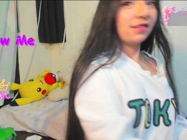 LitleMily webcam