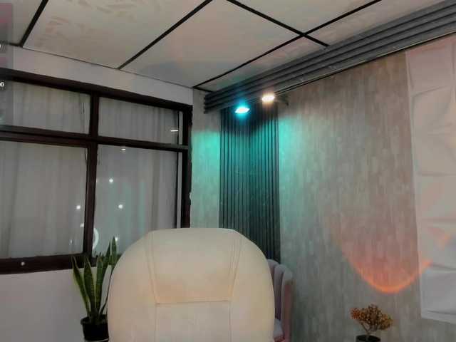 Meghancooper webcam