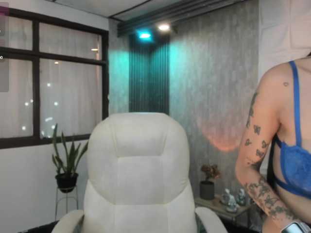 Meghancooper webcam