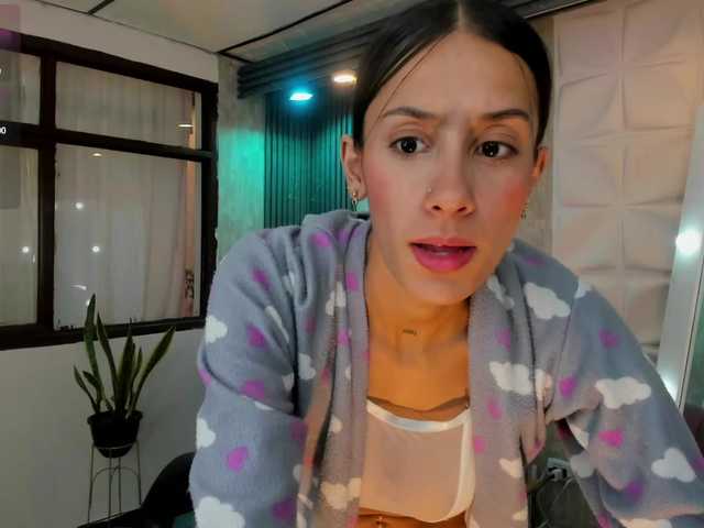 Meghancooper live webcam show