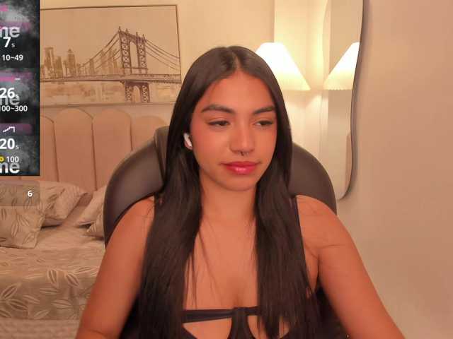 emma-connor live cam on BongaCams