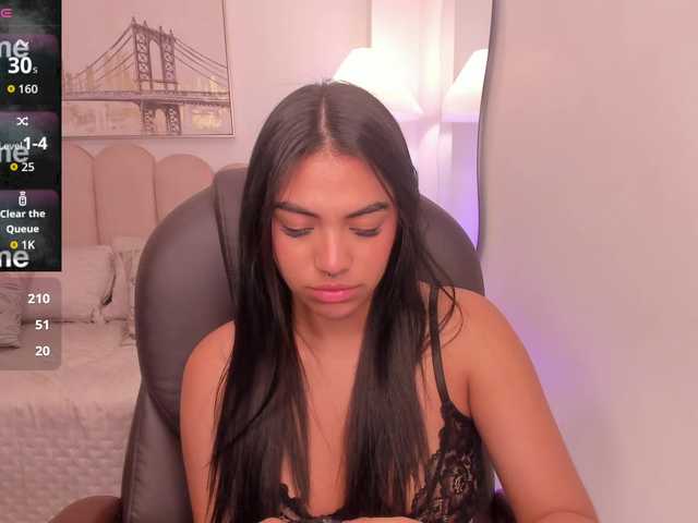 emma-connor live cam on BongaCams