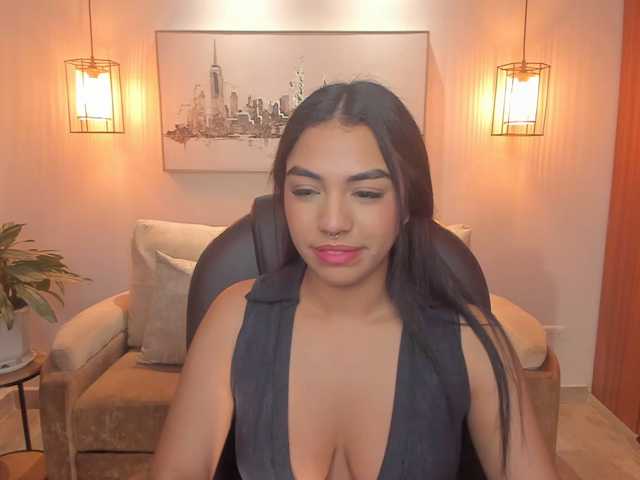 emma-connor live cam on BongaCams