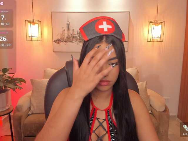 emma-connor live cam on BongaCams