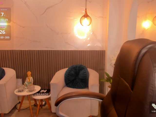 emma-connor live cam on BongaCams