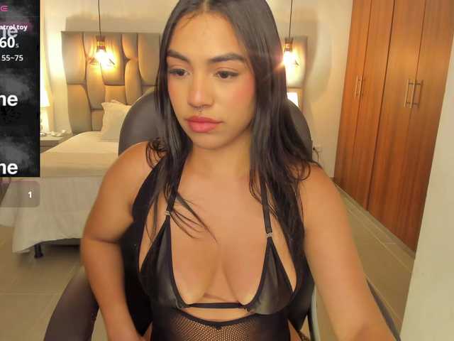 emma-connor live cam on BongaCams