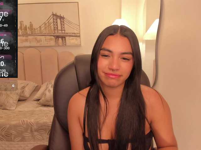 emma-connor live cam on BongaCams