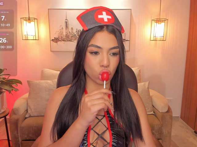 emma-connor live cam on BongaCams