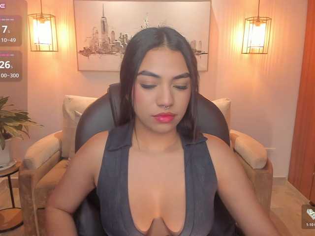 emma-connor live cam on BongaCams