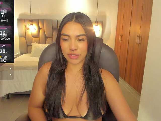 emma-connor live cam on BongaCams