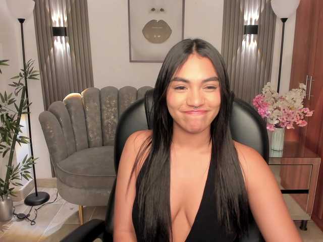 emma-connor live cam on BongaCams