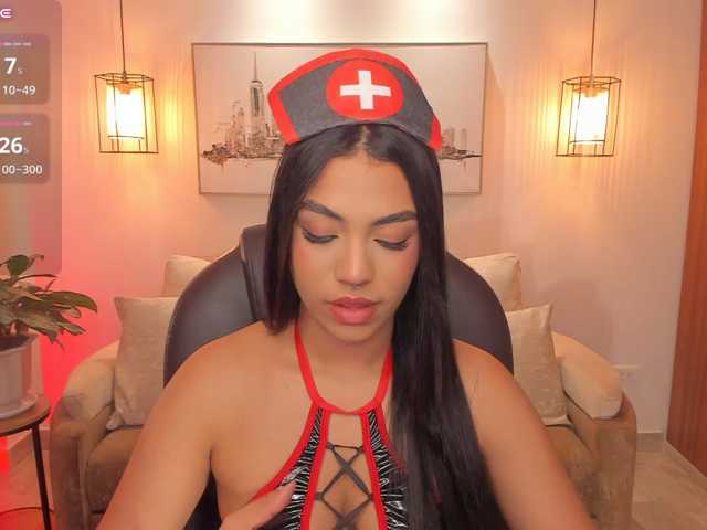 emma-connor live cam on BongaCams