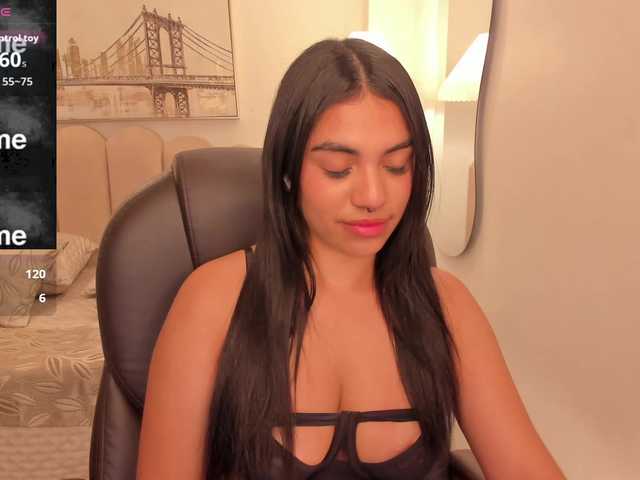 emma-connor live cam on BongaCams