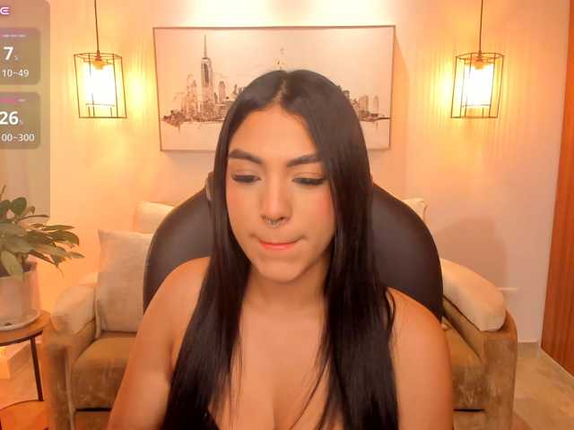 emma-connor live cam on BongaCams