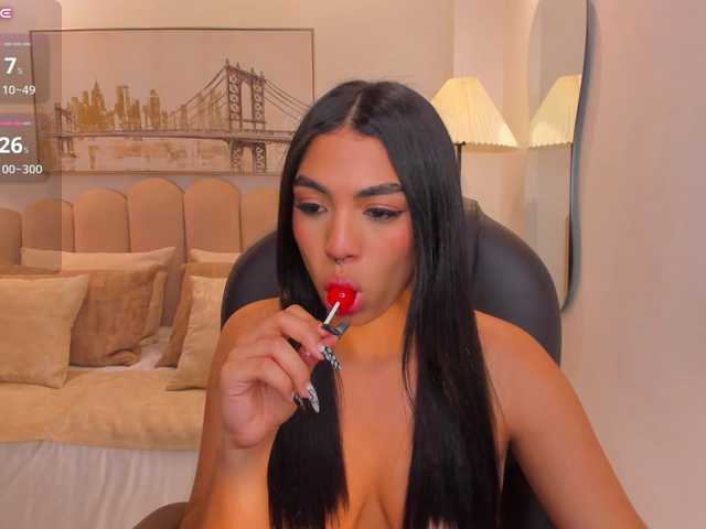 emma-connor live cam on BongaCams