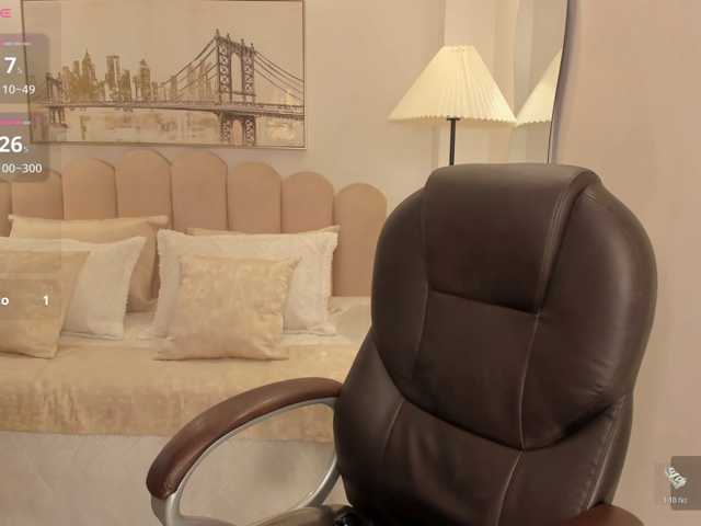emma-connor live cam on BongaCams