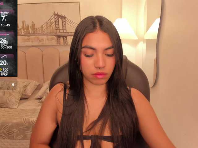 emma-connor live cam on BongaCams