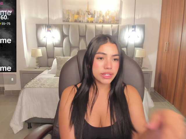 emma-connor live cam on BongaCams