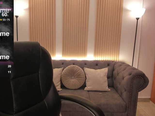 emma-connor live cam on BongaCams