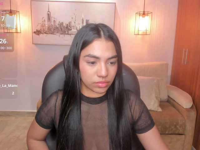 emma-connor live cam on BongaCams