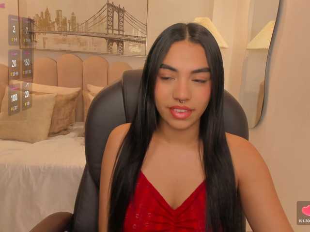 emma-connor live cam on BongaCams