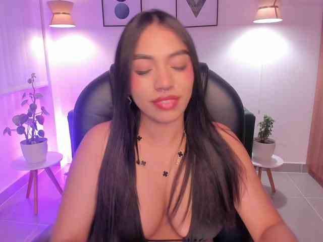 emma-connor webcam