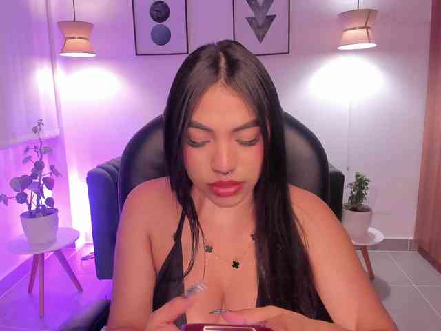 emma-connor webcam