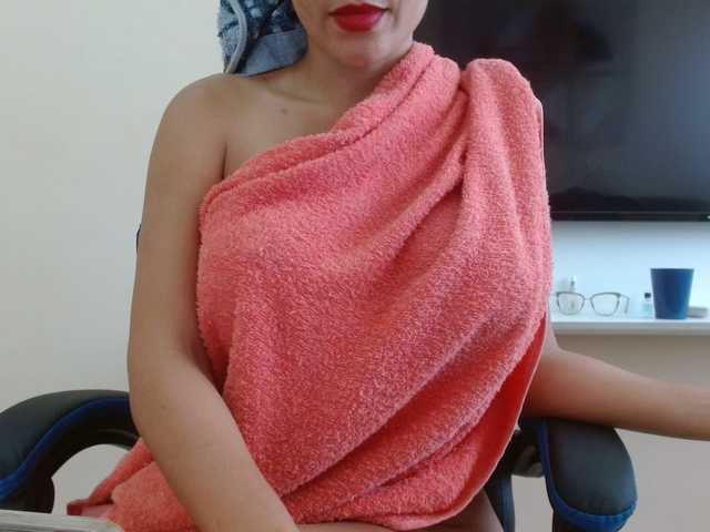 pocahontas26's BongaCams show and profile