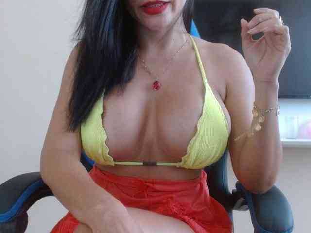 pocahontas26 webcam
