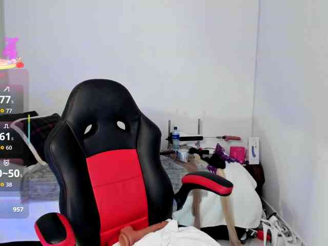 EmaWright webcam