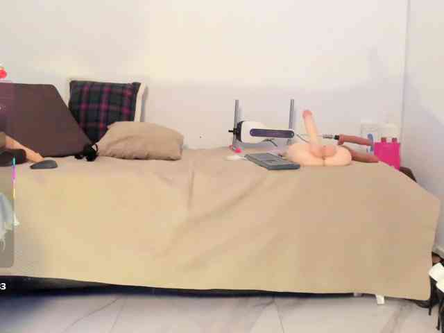 EmaWright webcam