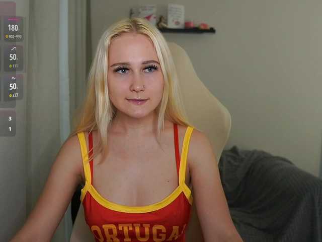 glossybabe live cam on BongaCams