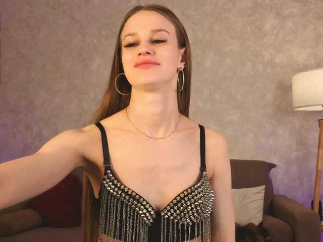 emmisun live cam on BongaCams