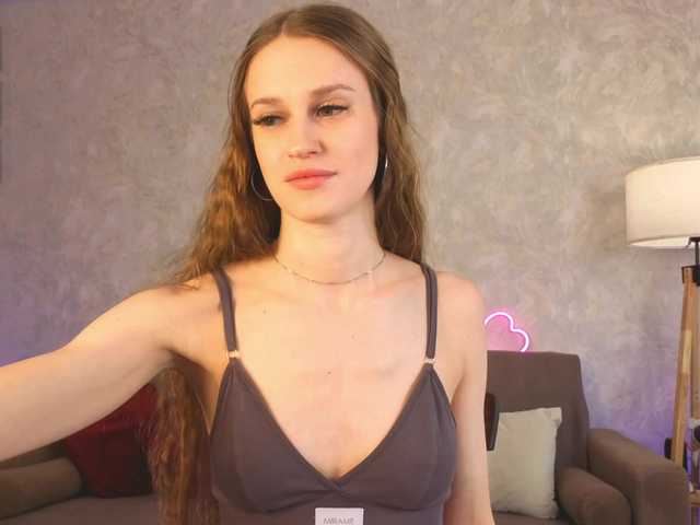 emmisun live cam on BongaCams