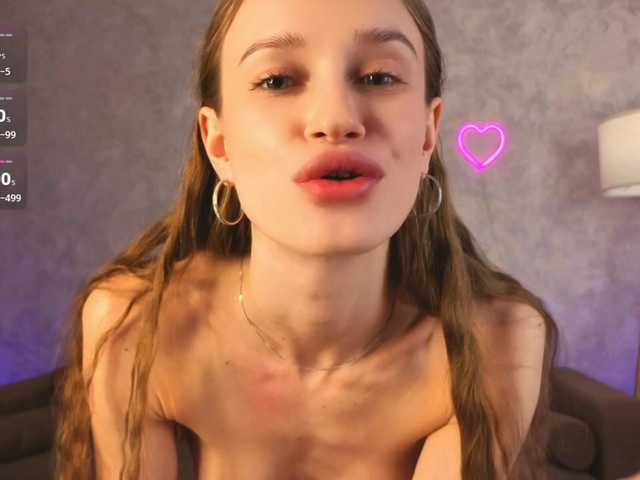 emmisun live cam on BongaCams