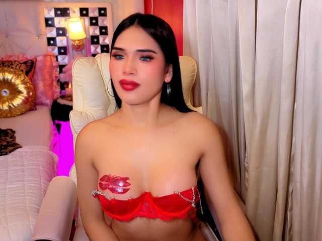 FantasiaBlooms live cam