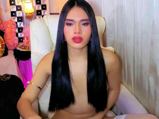 FantasiaBlooms Sex Cam Show