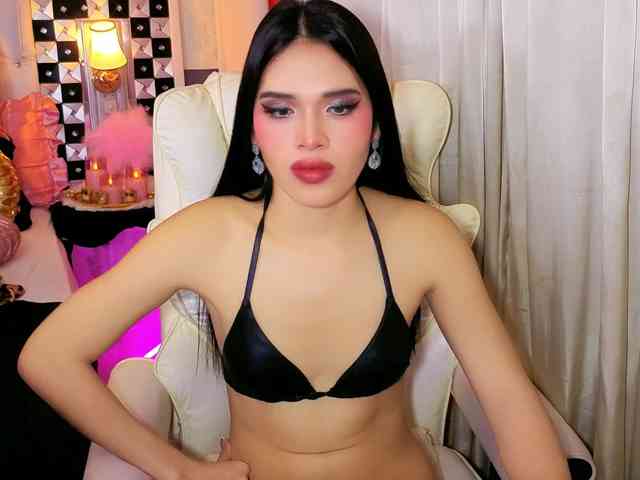 FantasiaBlooms Sex Cam Show