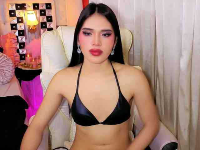 FantasiaBlooms Sex Cam Show