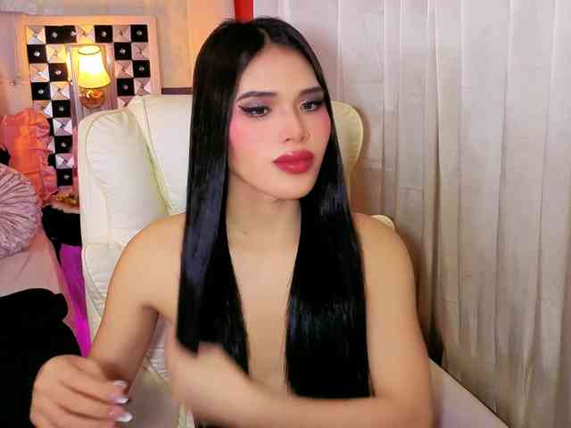 FantasiaBlooms Sex Cam Show