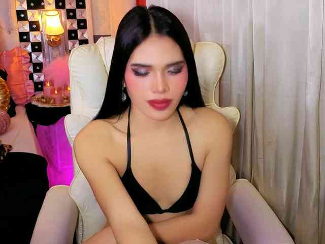 FantasiaBlooms Sex Cam Show